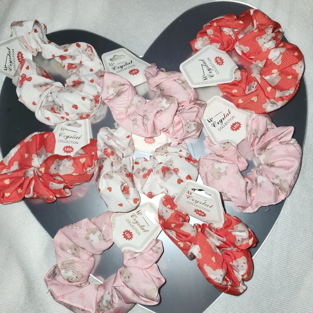RESELLERS 148 PIECE BUNDLE OF VARIOUS HAIR ACCESSORIES 😍
